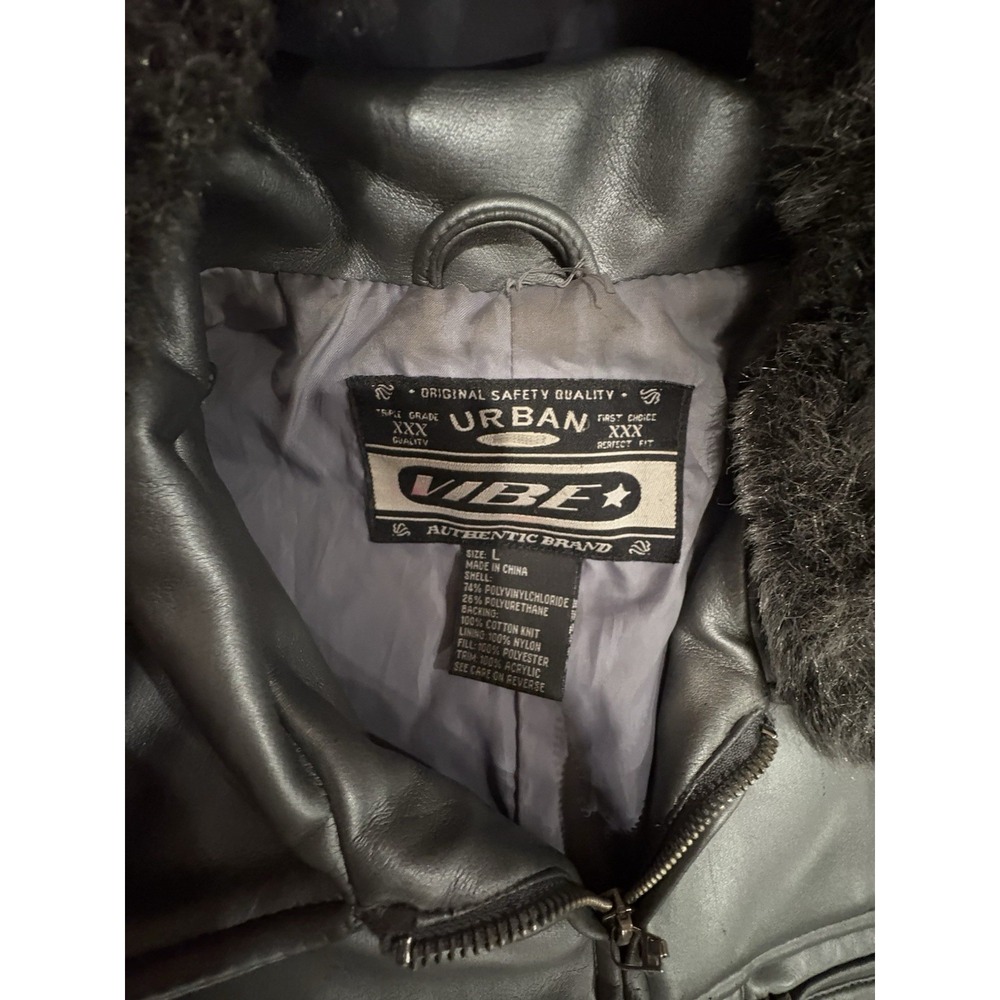 Vintage Urban Vibe Silver Faux Leather Coat Jacket Removable Collar Woman's Sz L - Picture 3 of 7